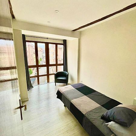 Paraguas Guesthouse 오비에도 외부 사진
