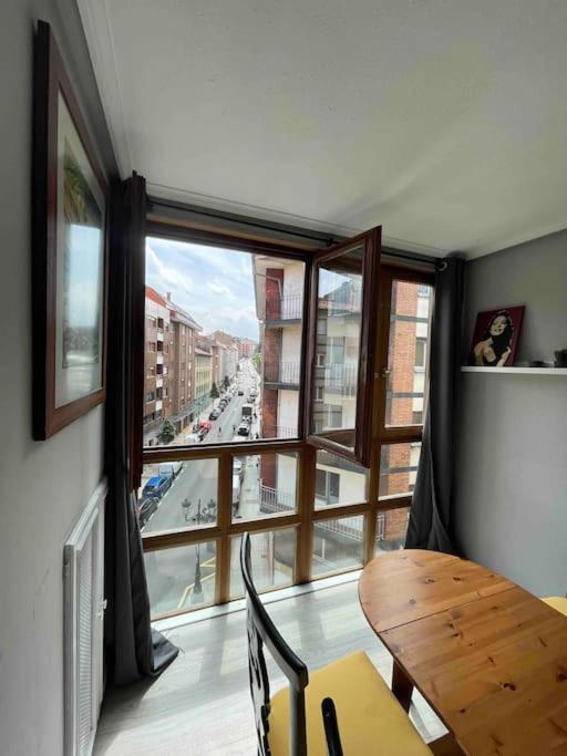 Paraguas Guesthouse 오비에도 외부 사진